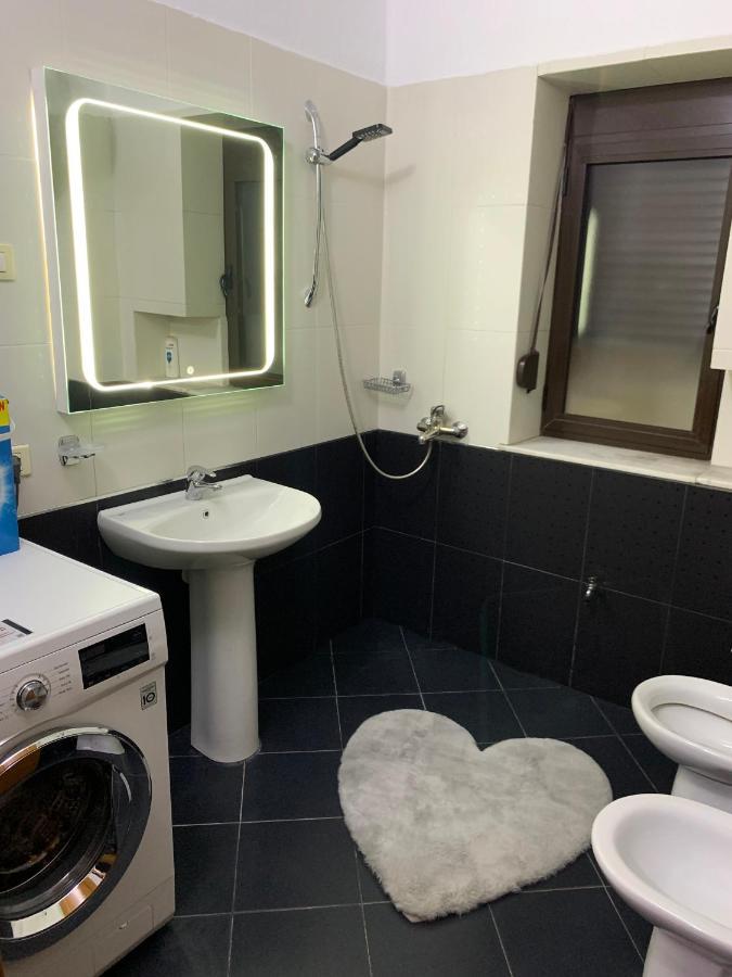 Veranda Apartment Tirana Bagian luar foto